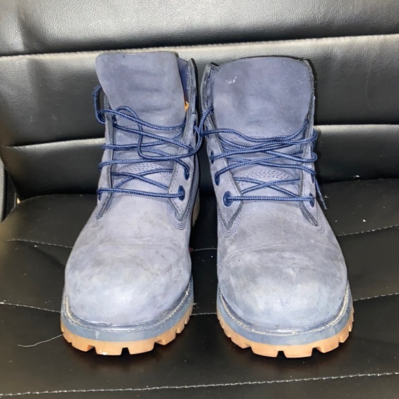 Timberland Boots - Picture 2 of 5